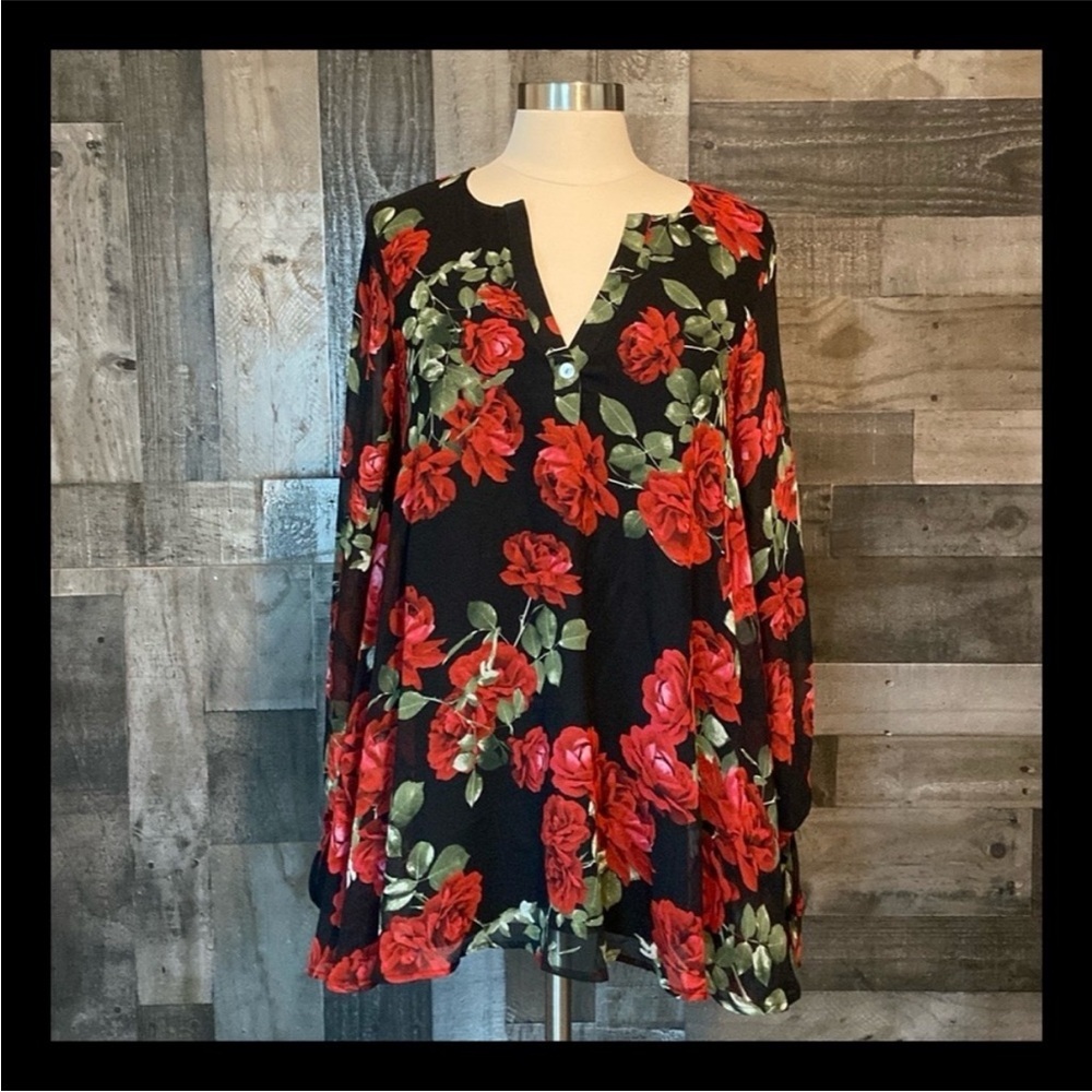 Show Me Your MuMu black long sleeve top small dark feminine resortwear party